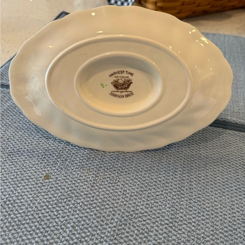 Vintage Johnson Brothers Harvest Time Gravy Boat & Underplate – EUC - Picture 4 of 5